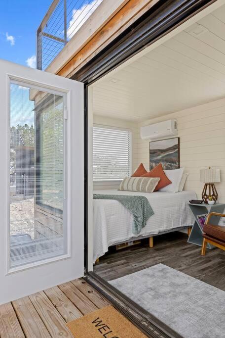 New The Sunset Luxury Container Home Fredericksburg Kültér fotó